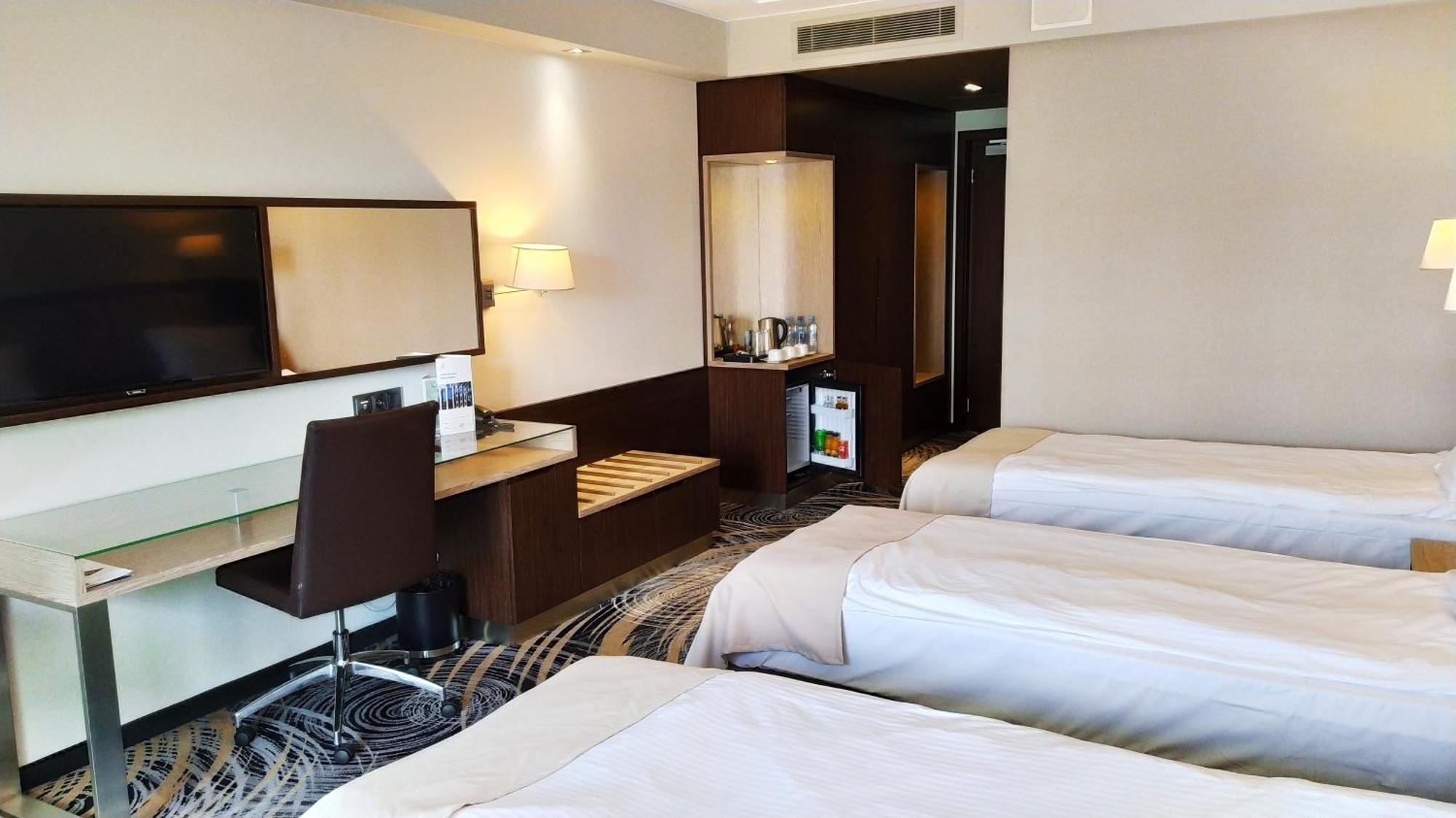 Ambasador Premium Hotel Lodź Bagian luar foto