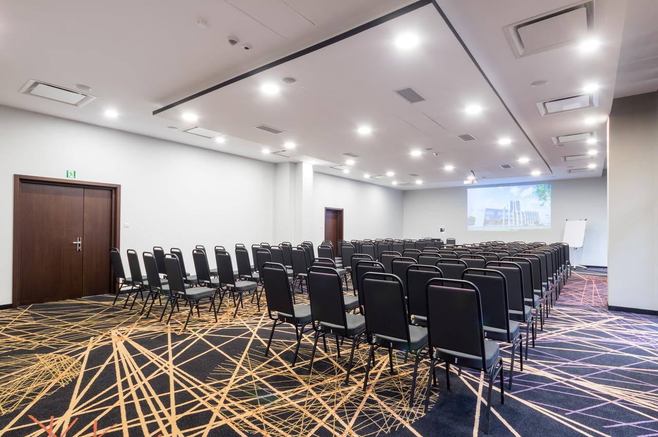 Ambasador Premium Hotel Lodź Bagian luar foto